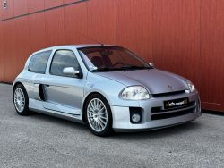 RENAULT CLIO RS V6 230CH RIEN A PREVOIR VENDU