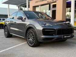 PORSCHE CAYENNE III COUPE 3.0 V6 E-HYBRID 462ch VENDU