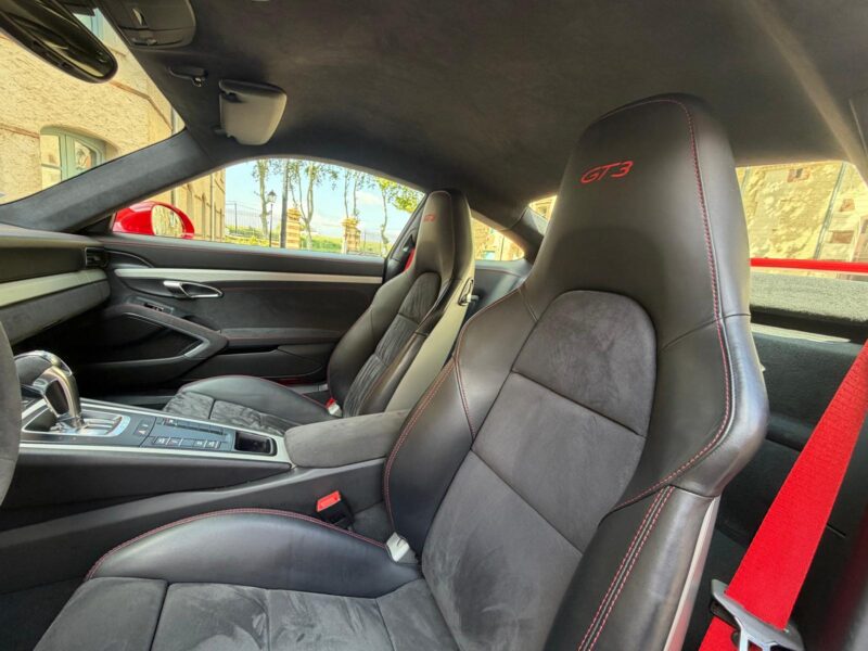 Porsche 911 GT3 — vue 4