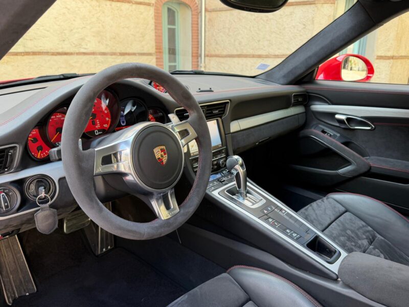 Porsche 911 GT3 — vue 2
