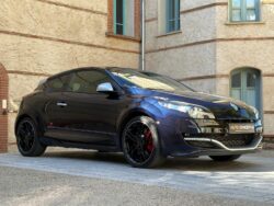 RENAULT MEGANE 3 RS EDITION RED BULL RACING 2.0 16V 265 ch