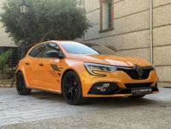 RENAULT MEGANE R.S. ULTIME 1.8 TCe 300ch EDC 4Control – Édition Limitée